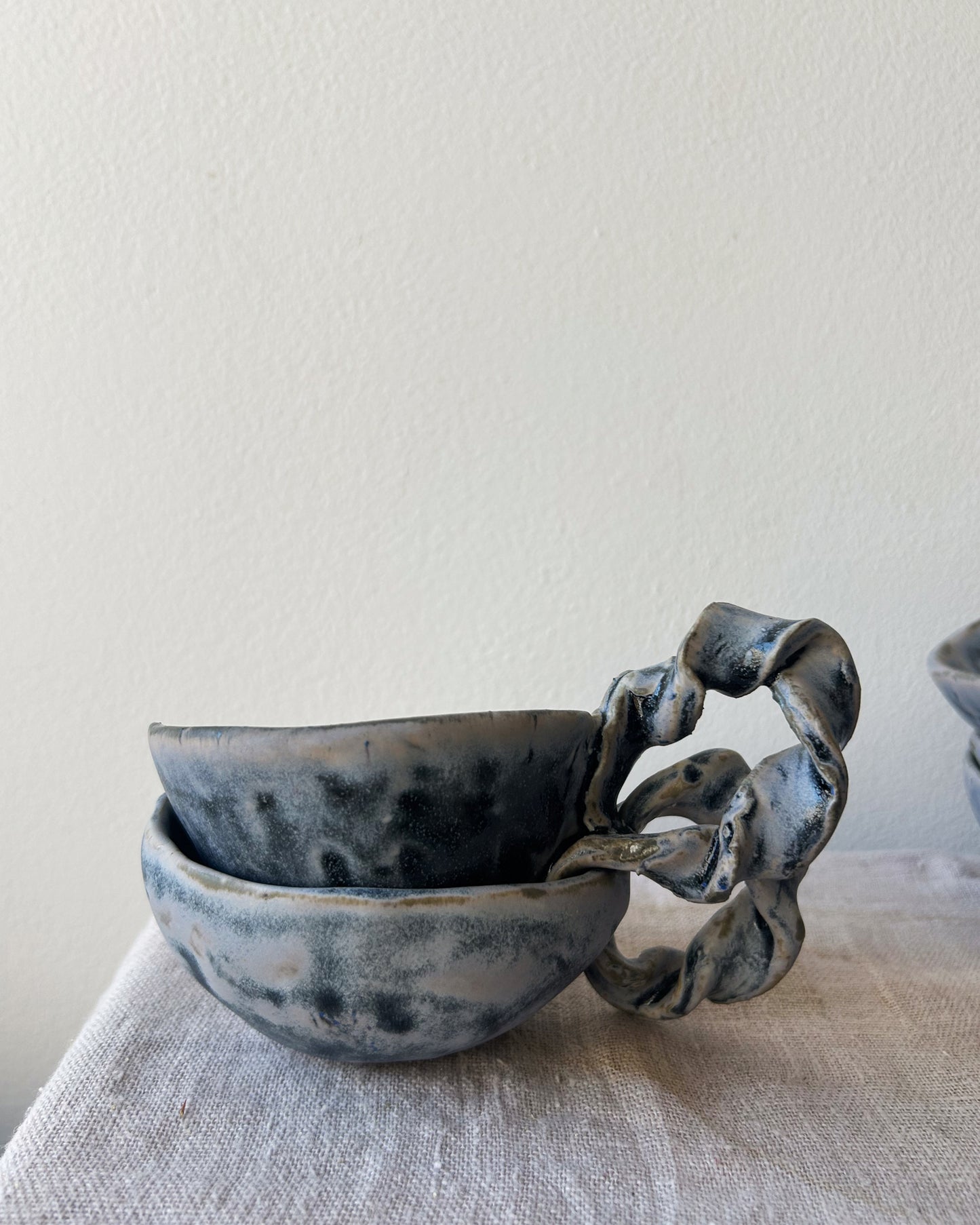 Twist Teacup