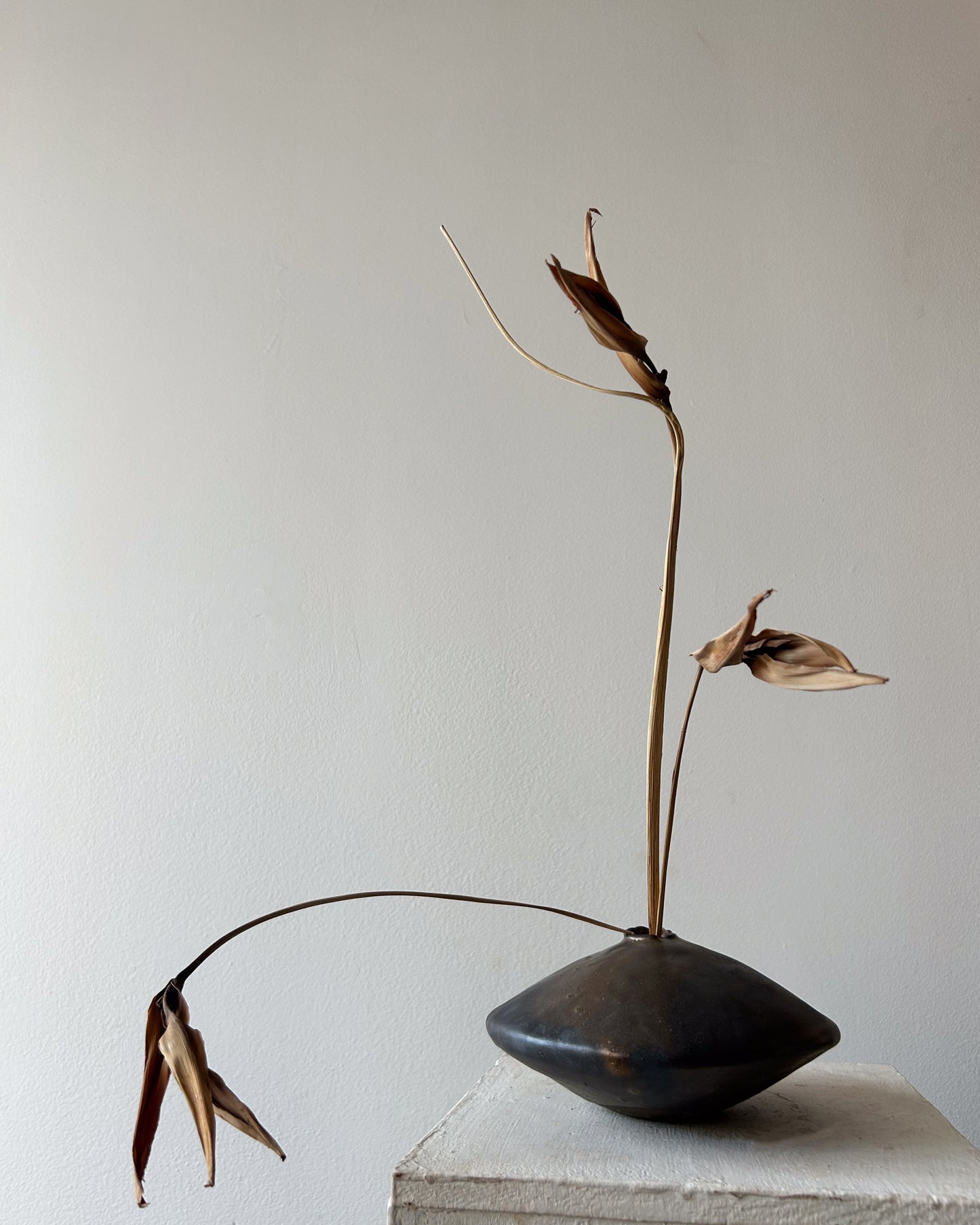 Ikebana Vase, Bronze