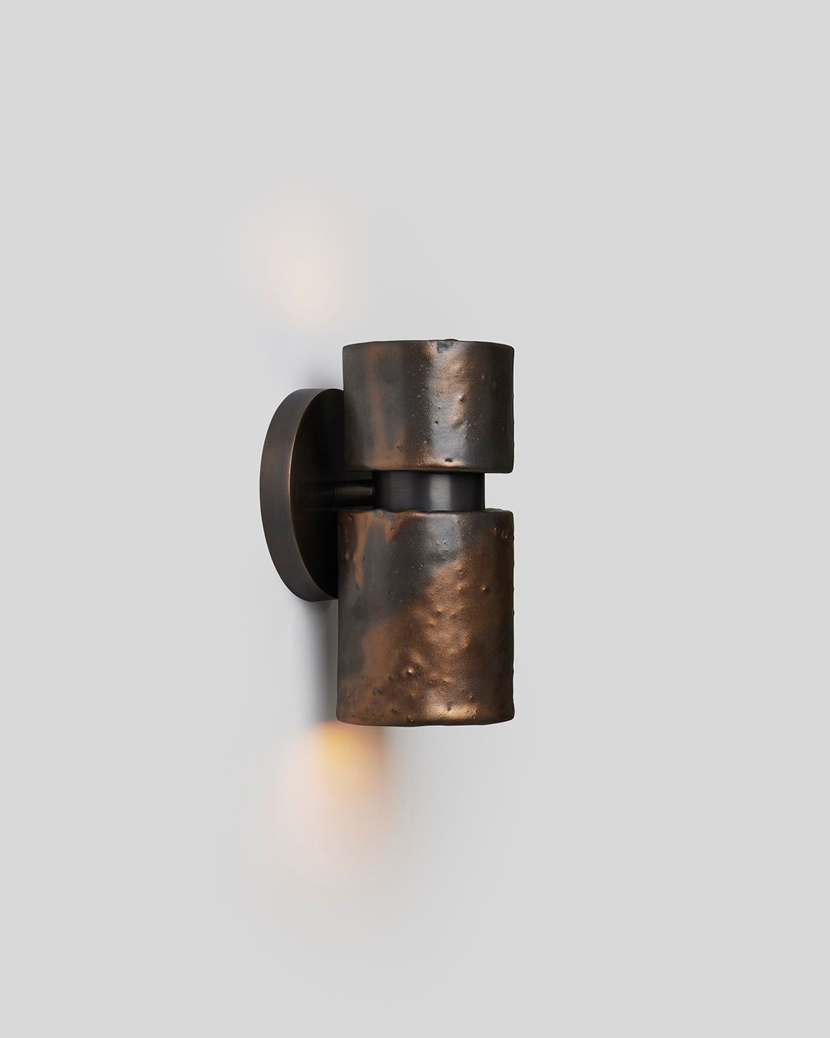 Pilar Cylinder Wallmount